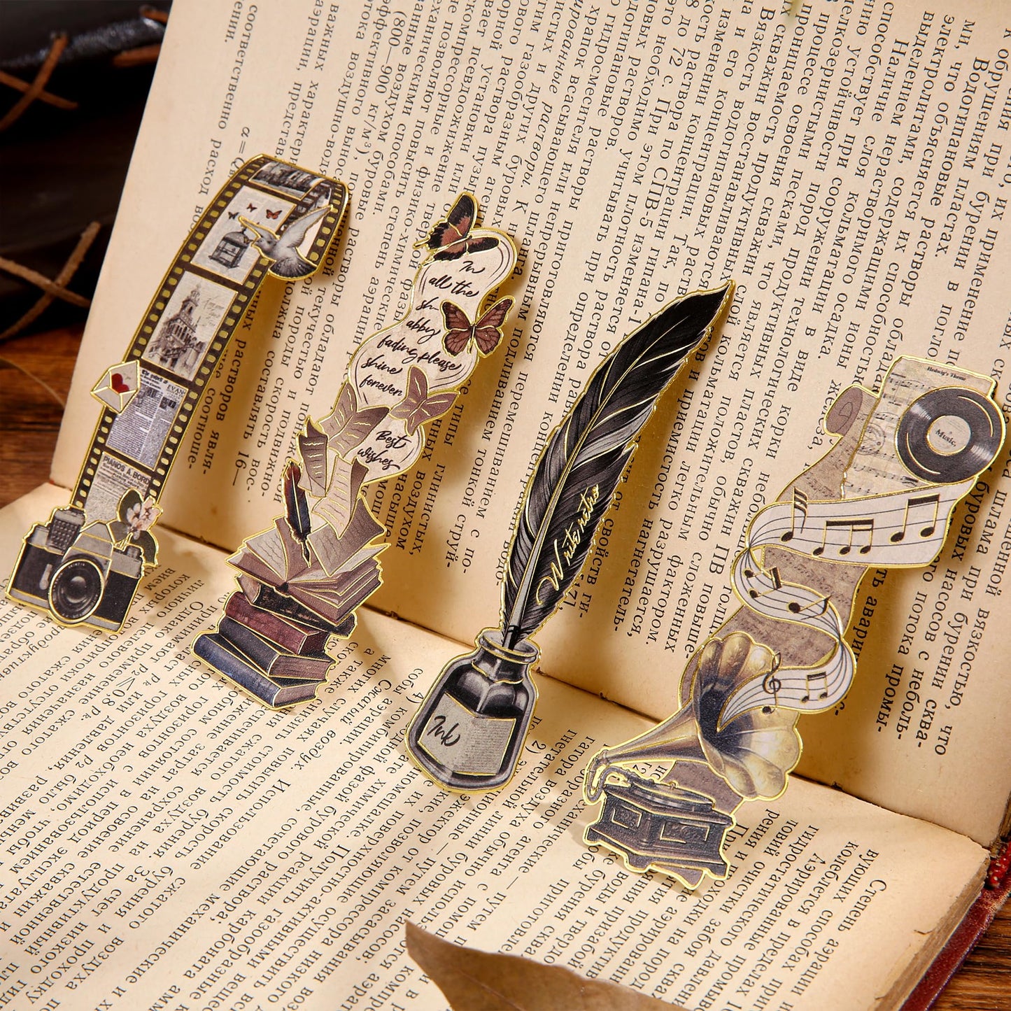 4pcs Fantasy Sword Bookmarks for Books, Journals, Planners - Cool Metal Book Markers for Reading Women & Men, Unique Book Marks Gifts for Book Lovers, Reading Accessories for Students & Adults & Kids